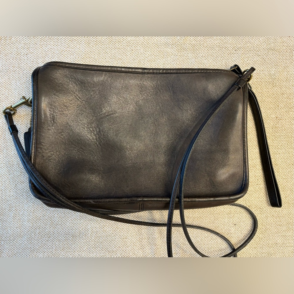 Vintage NYC Coach Basic Bag Cashin Paste Creed